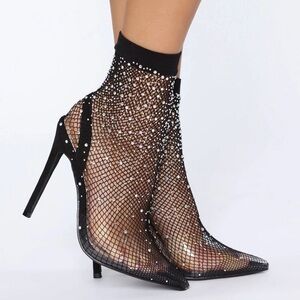 Rhinestone Pumps in size 7